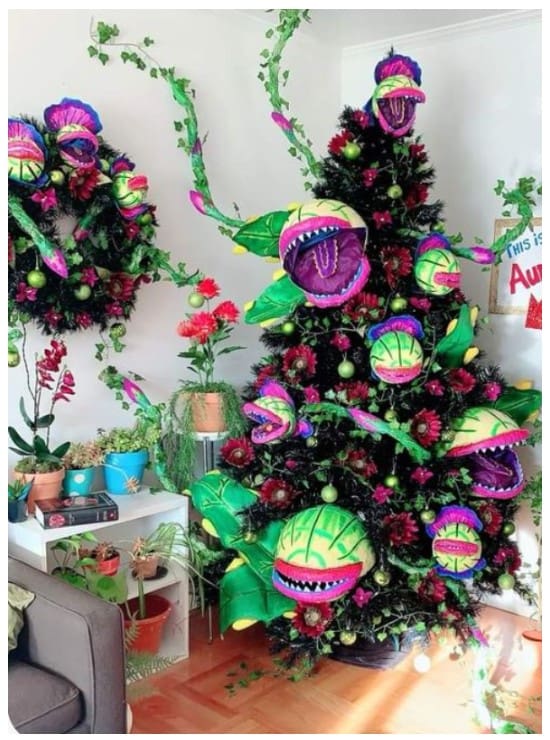 17 The Moster Halloween Tree